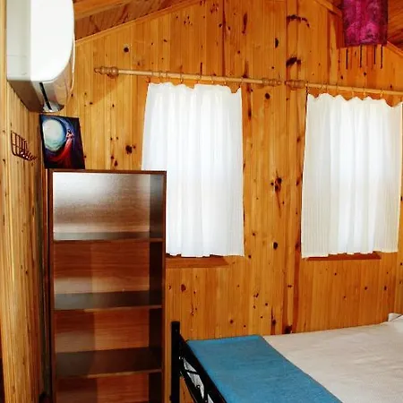 Πανσιόν Deep Green Bungalows Όλυμπος