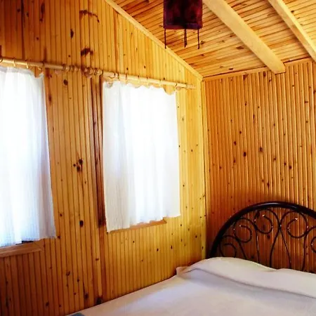 Guest house Deep Green Bungalows